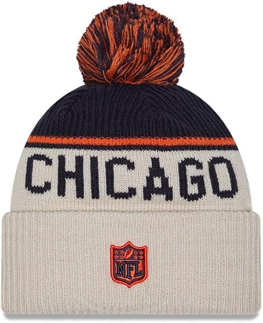 New Era NFL Chicago Bears 2024 Sideline Cold Weather Historic Knit Beanie with Pom