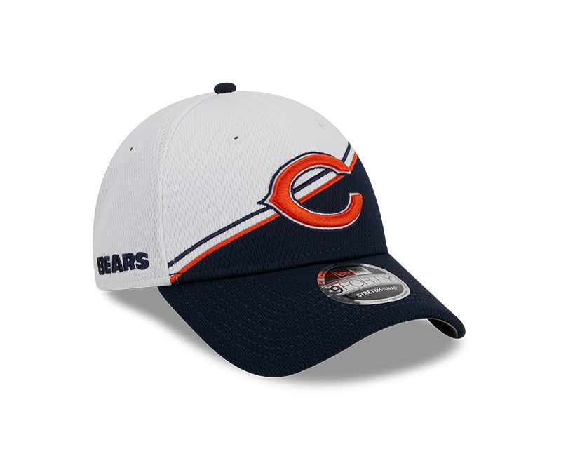 Men's New Era White/Navy Chicago Bears 2023 Sideline 9FORTY Adjustable Hat