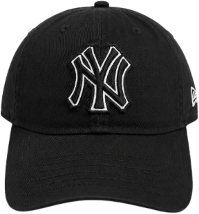 New Era MLB New York Yankees Stamp Fabric Applique 9TWENTY Adjustable Hat - Black
