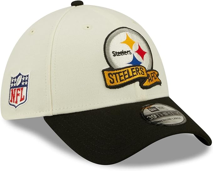 New Era 39Thirty Pittsburgh Steelers NFL 2022 Sideline Chrome White Stretch Cap
