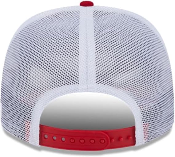 New Era NHL Montreal Canadiens 9SEVENTY Stretch-Snap Patch Adjustable Trucker Hat - Red