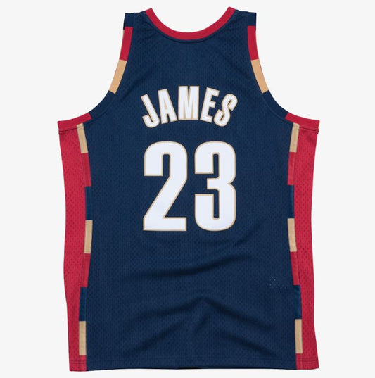 Mitchell & Ness Men's NBA Cleveland Cavaliers LeBron James 2008-09 Hardwood Classics Swingman Jersey - Navy