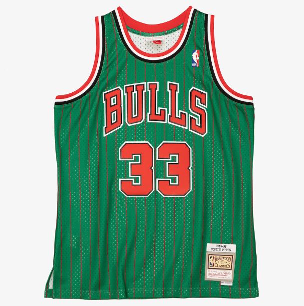Mitchell & Ness Men's NBA Chicago Bulls Scottie Pippen 1995-96 Hardwood Classics Swingman Jersey - Green