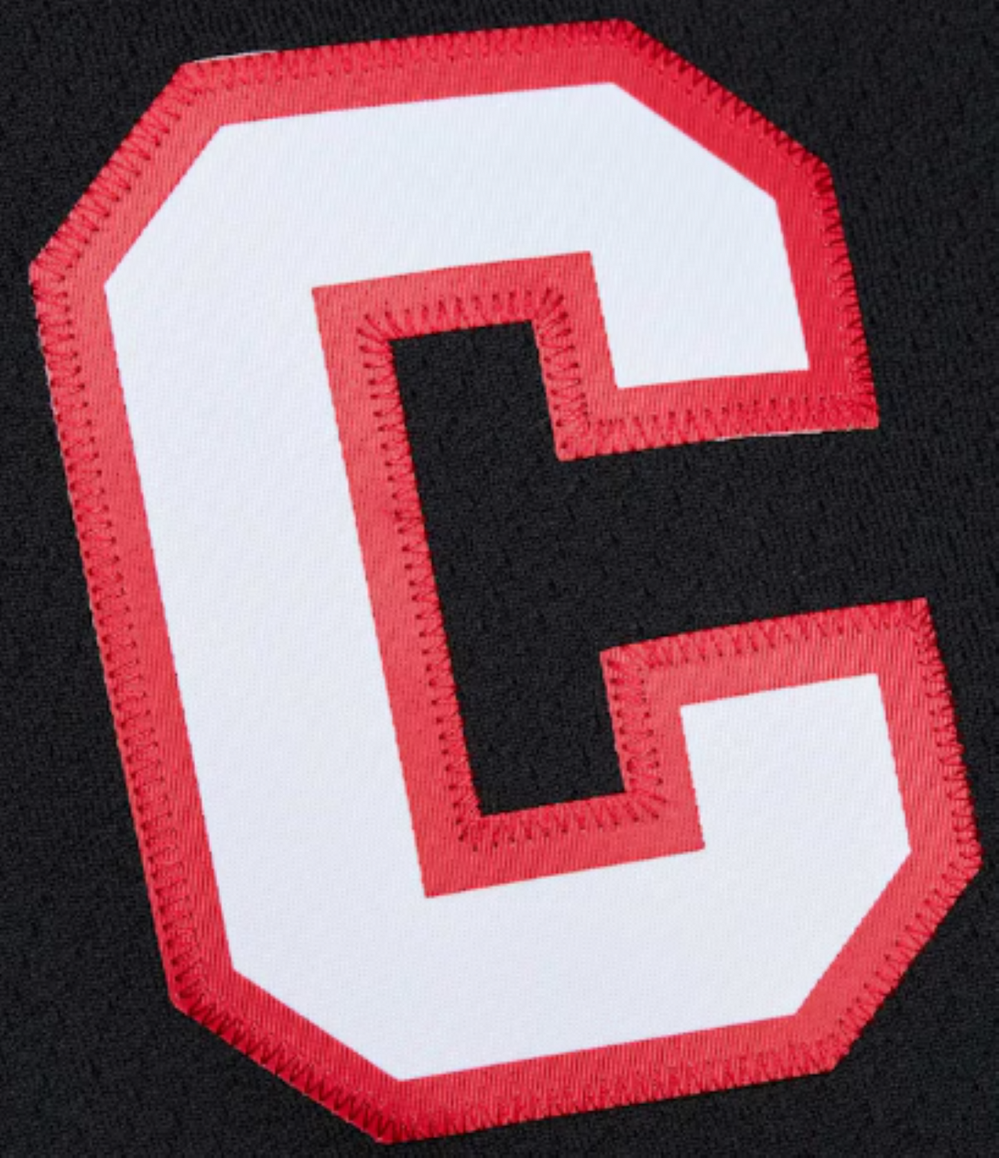 Mitchell & Ness NHL Chris Chelios Chicago Blackhawks 1997/98 Captain Replica Jersey - Black/Red
