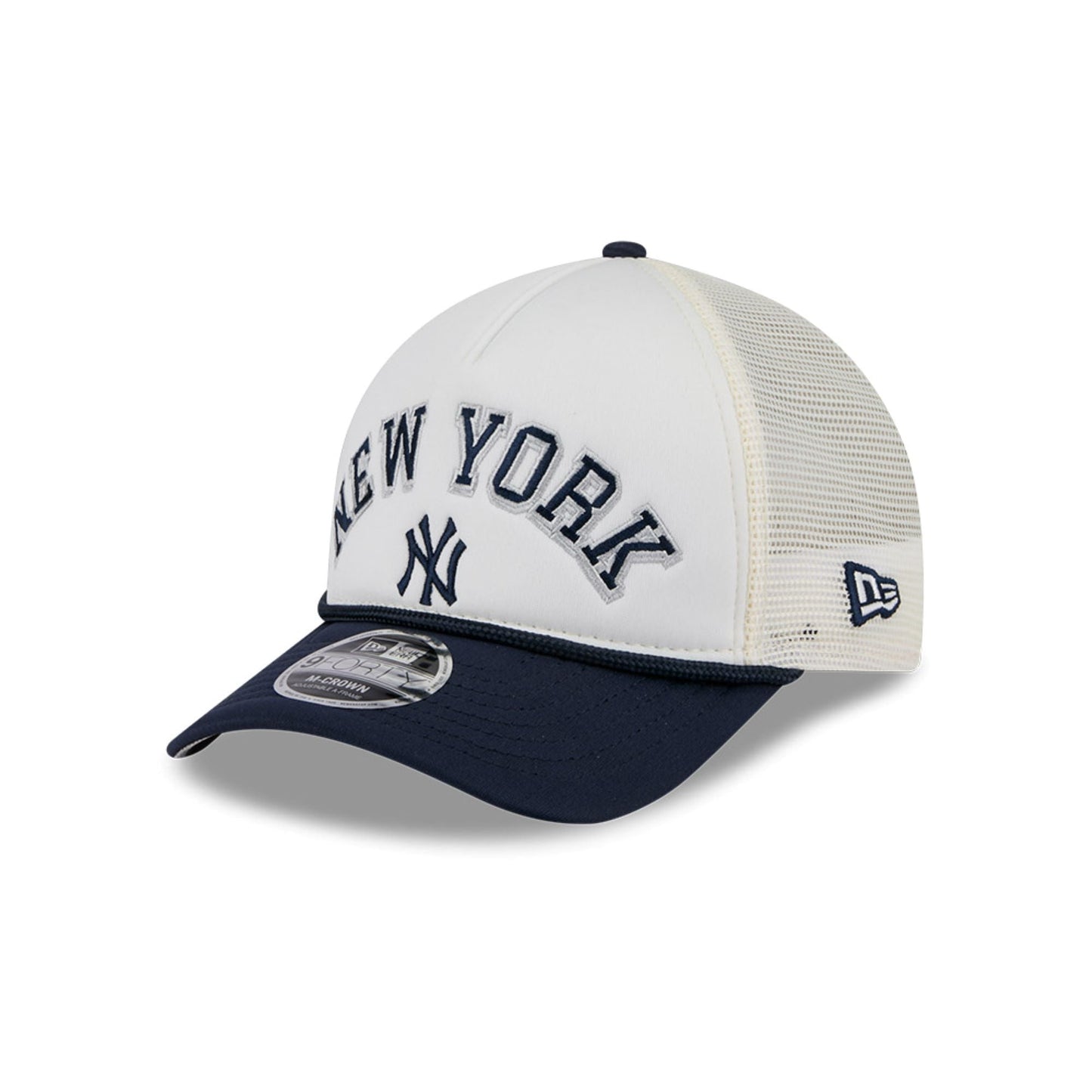 New Era MLB New York Yankees 9FORTY Chrome Arch M-Crown A-Frame Adjustable Trucker Cap - White / Navy