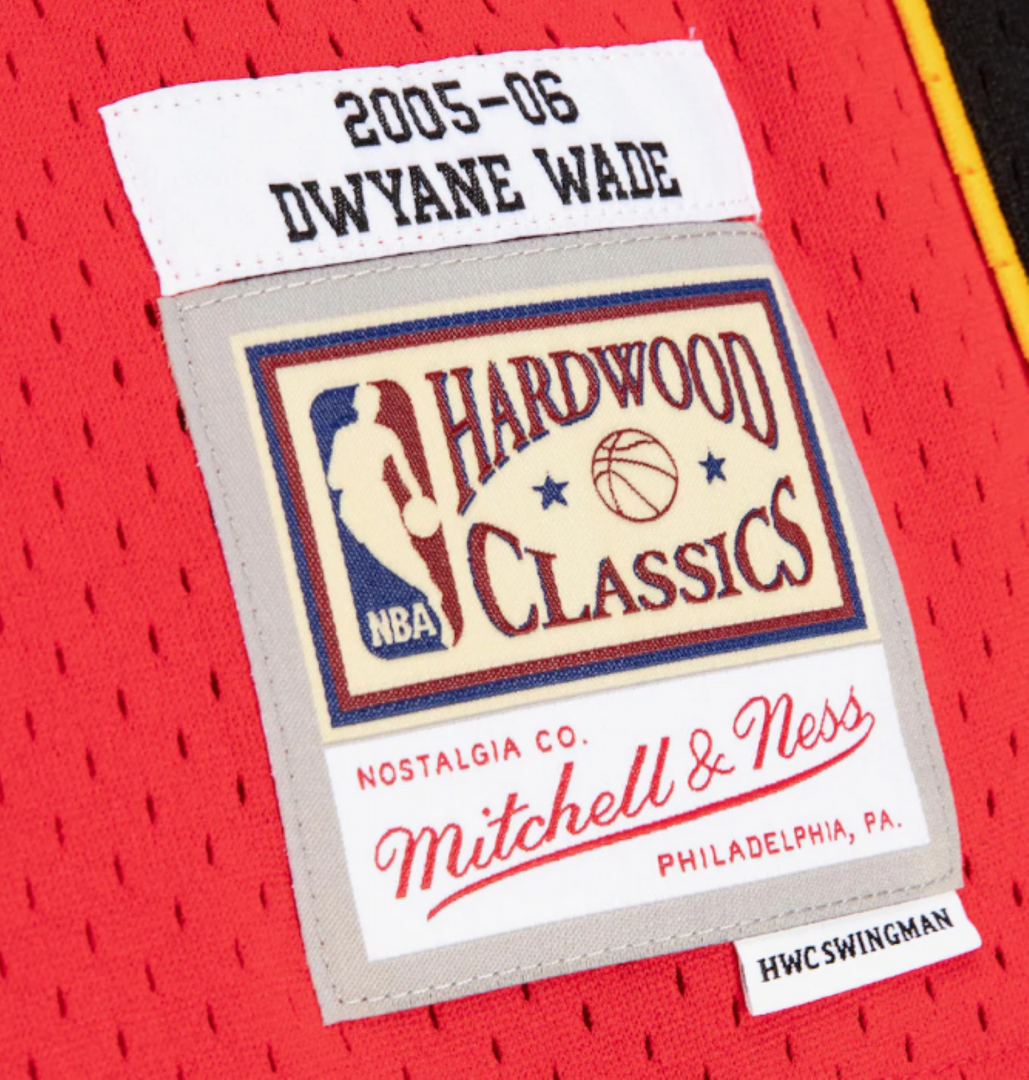 Mitchell & Ness Men's Miami Heat Dwayne Wade Hardwood Classics 2005/06 Swingman Jersey - Red