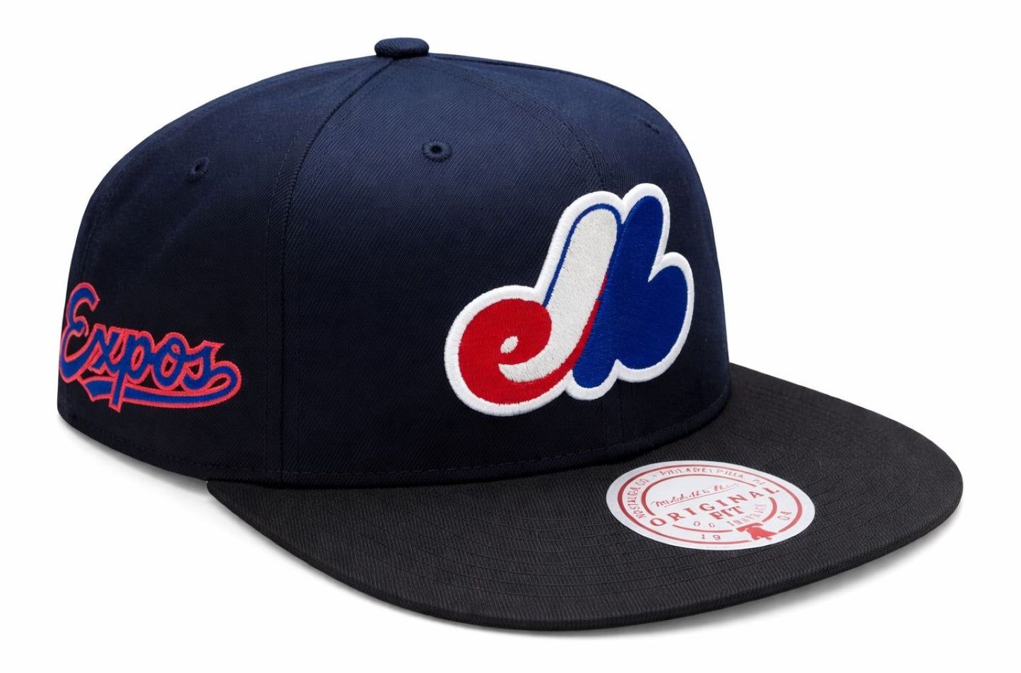 Mitchell & Ness MLB Montreal Expos Sidepatch Original Fit Adjustable Snapback Hat - Black