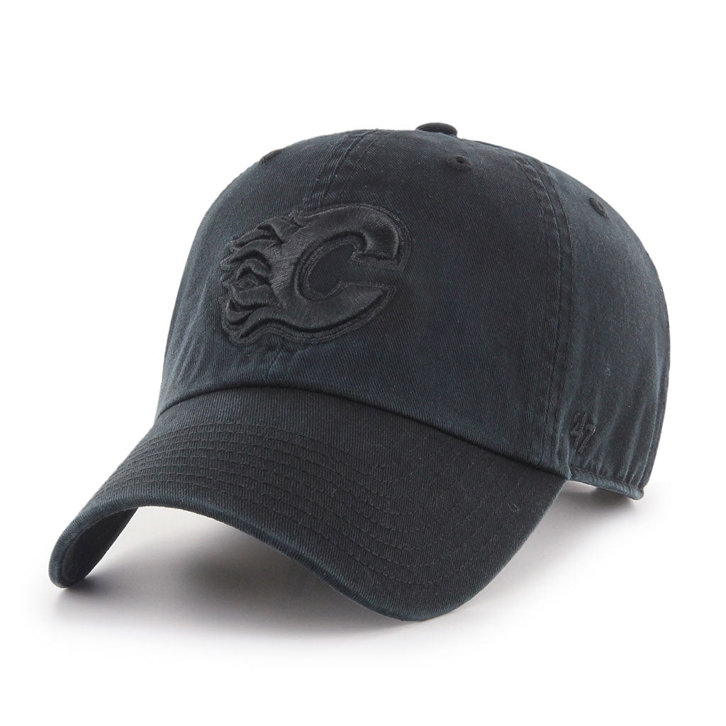 Calgary Flames '47 NHL Clean Up Adjustable Cap - Black / Black